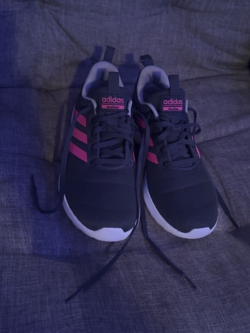 Adidas Cloudfoam Kids Running Shoes – Size 4 - fits like women’s 6 – Navy/Pink